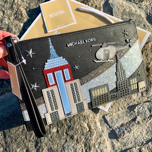 Michael Kors Nouveau Novelty Jet Set XL Clutch - Picture 6 of 8